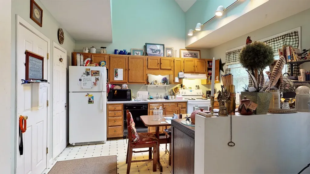 66 Mountain View Road Gray ME 04039