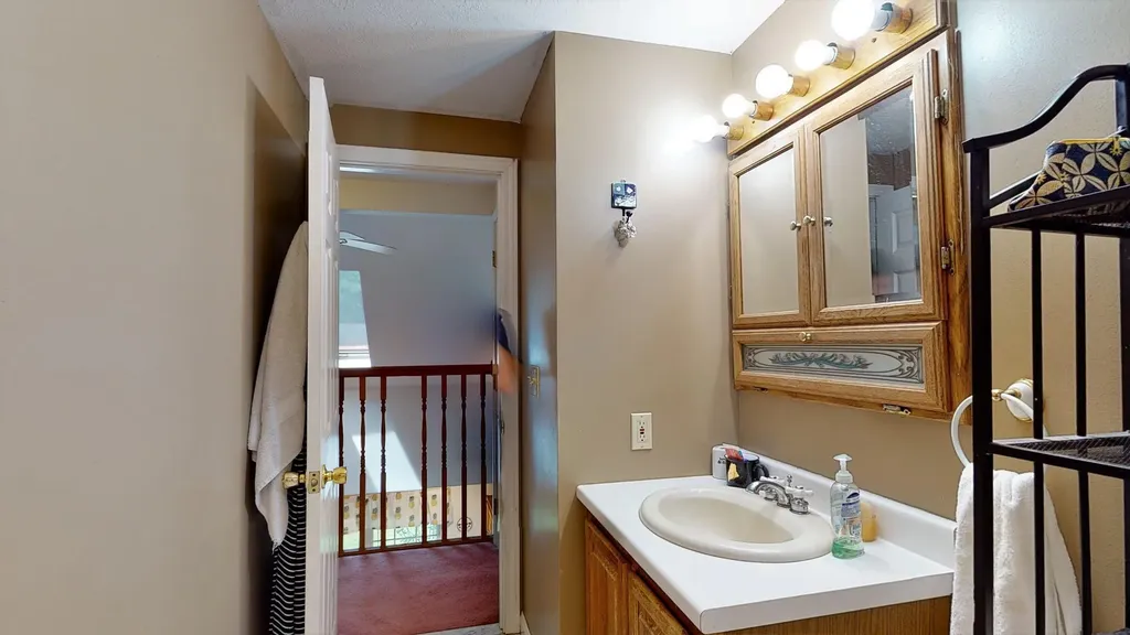66 Mountain View Road Gray ME 04039