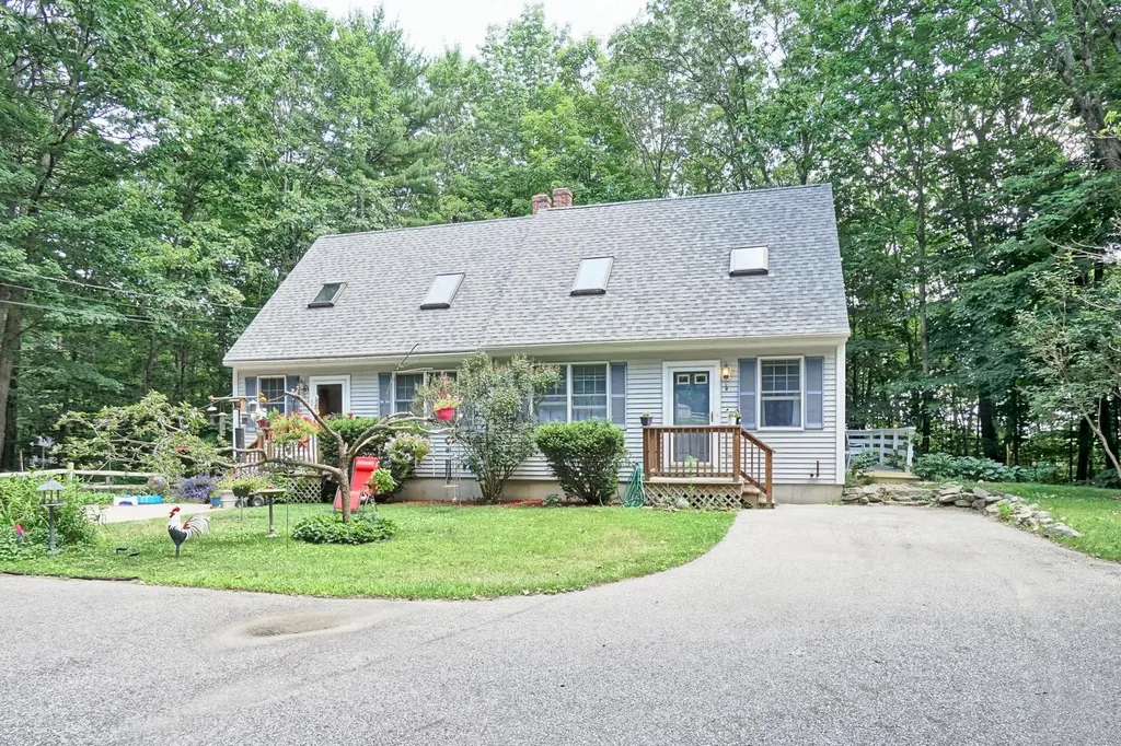 66 Mountain View Road Gray ME 04039