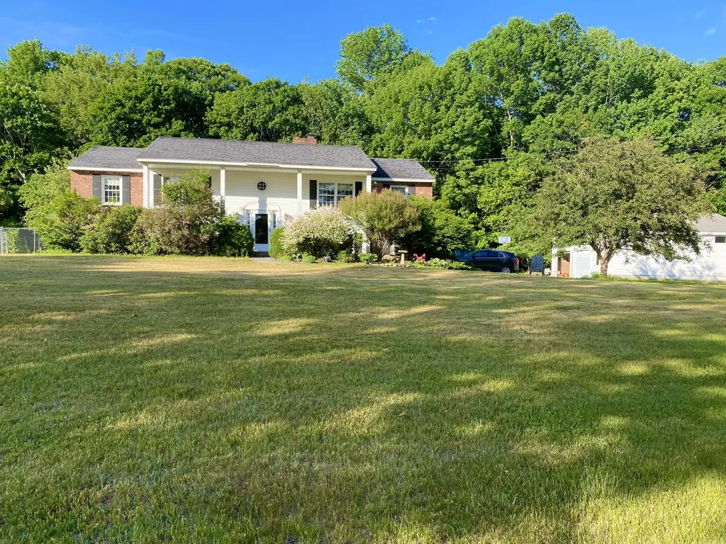 2265 Ohio Street Bangor ME 04401