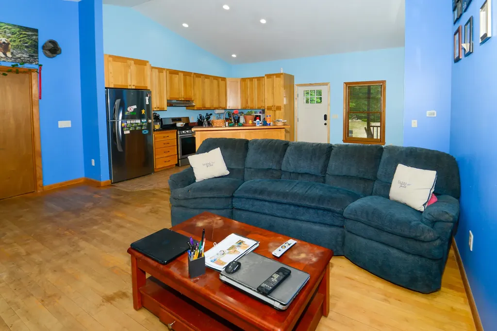 25 Fern Avenue Naples ME 04055