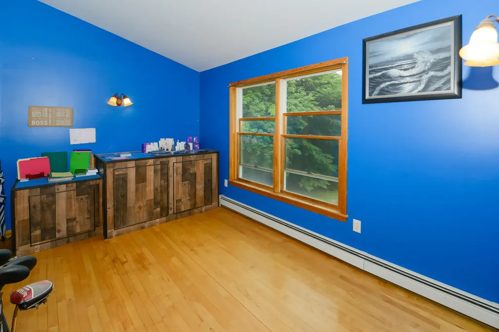25 Fern Avenue Naples ME 04055