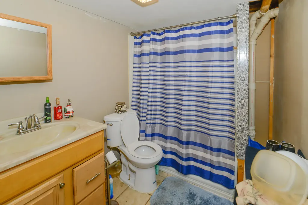 25 Fern Avenue Naples ME 04055