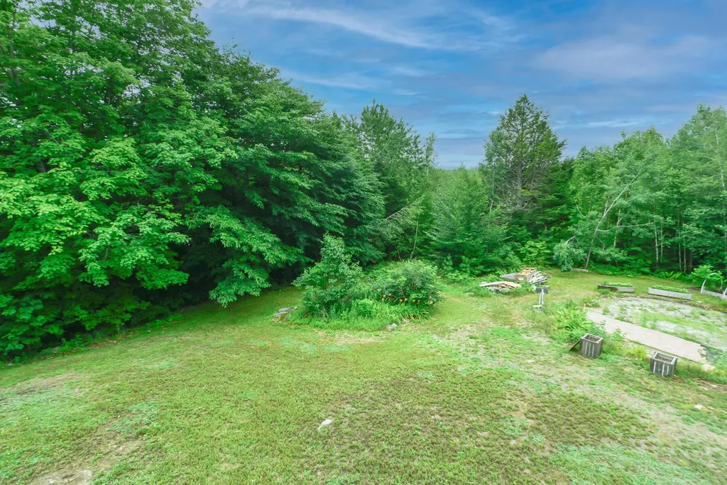 25 Fern Avenue Naples ME 04055