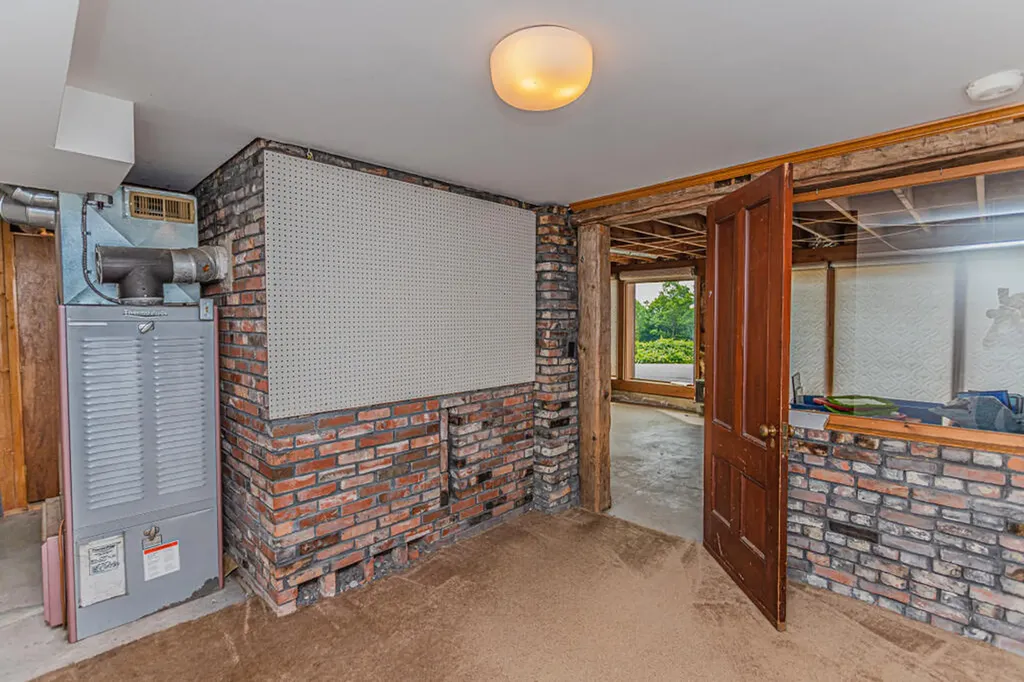 300 Mosher Hill Road Farmington ME 04938