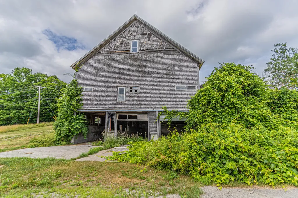 300 Mosher Hill Road Farmington ME 04938