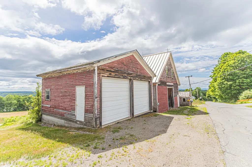 300 Mosher Hill Road Farmington ME 04938