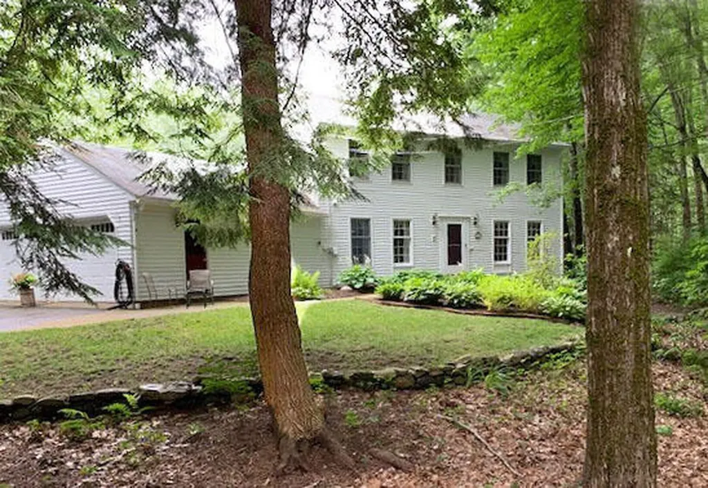 4 Brookside Way Kennebunk ME 04043