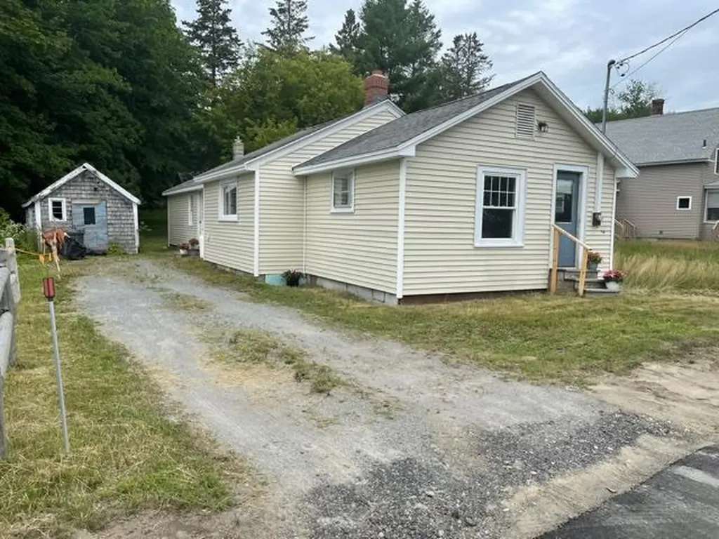 713 Main Street Old Town ME 04468