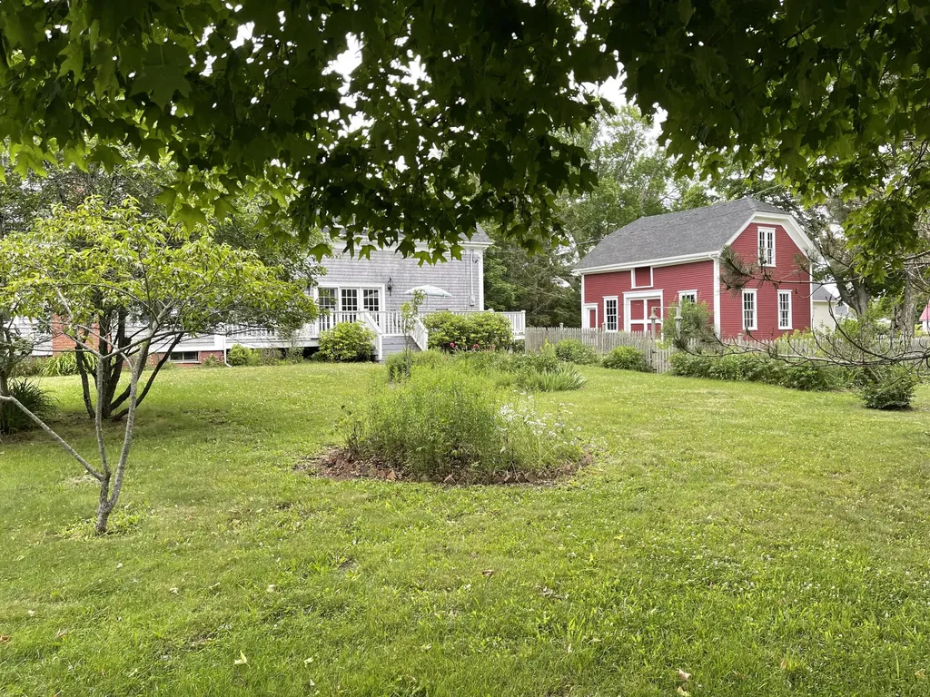 18 Shackford Street Eastport ME 04631