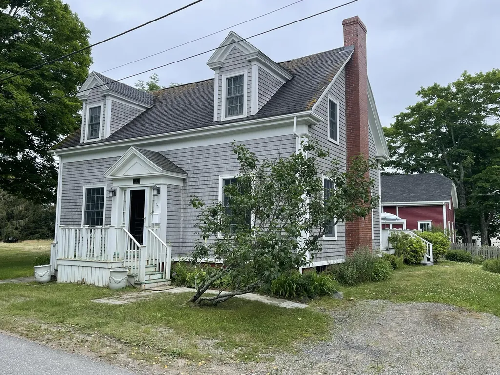 18 Shackford Street Eastport ME 04631