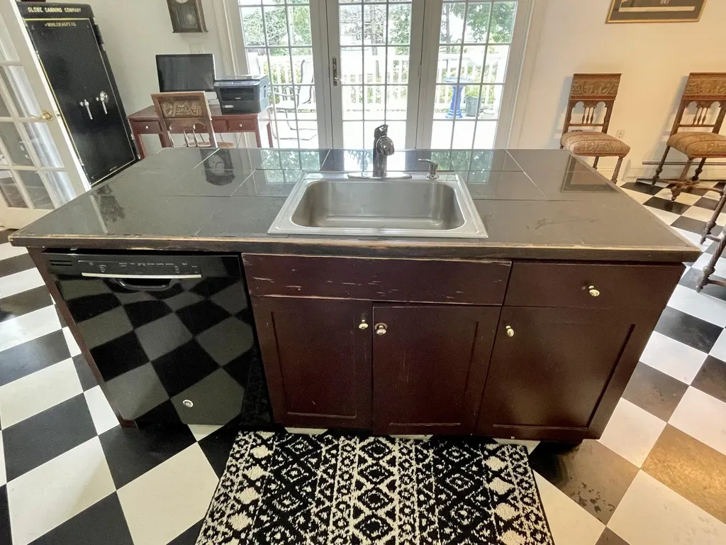18 Shackford Street Eastport ME 04631