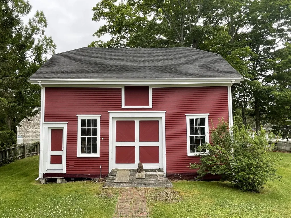 18 Shackford Street Eastport ME 04631