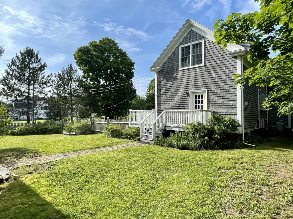 18 Shackford Street Eastport ME 04631
