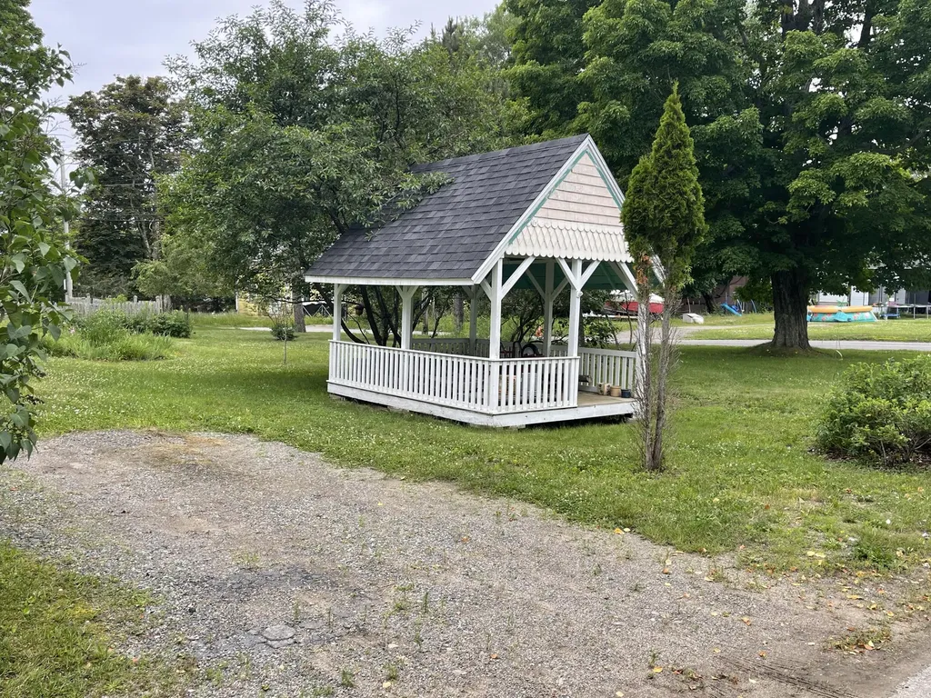 18 Shackford Street Eastport ME 04631