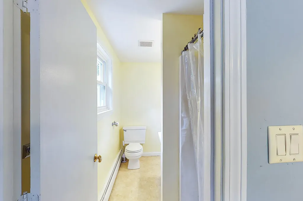 12 Oak Ridge Drive Standish ME 04084