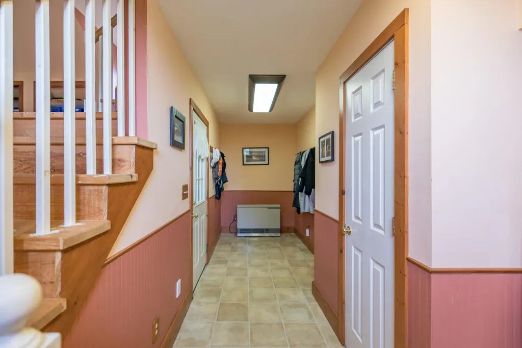 272 S Witham Road Auburn ME 04210