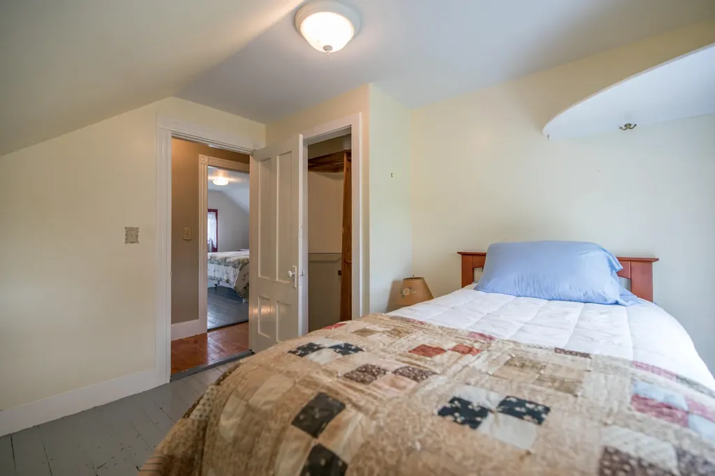 272 S Witham Road Auburn ME 04210