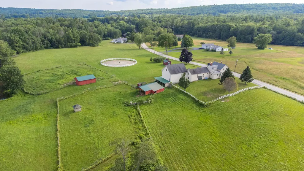 272 S Witham Road Auburn ME 04210