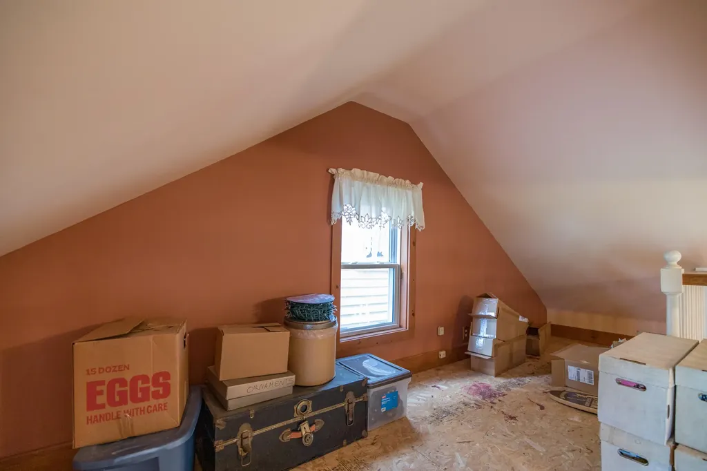 272 S Witham Road Auburn ME 04210