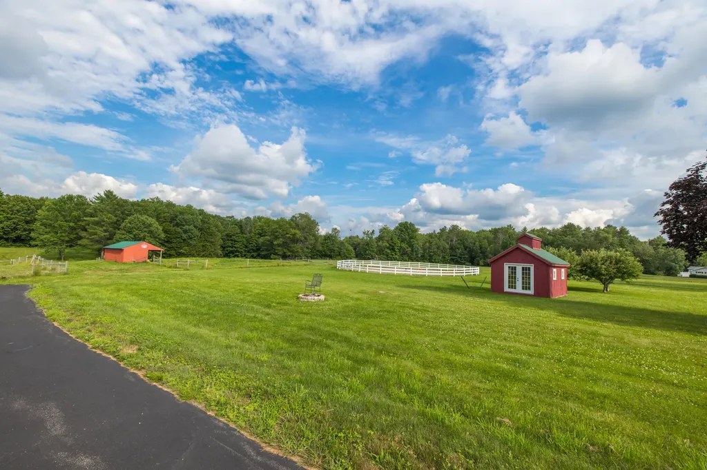 272 S Witham Road Auburn ME 04210