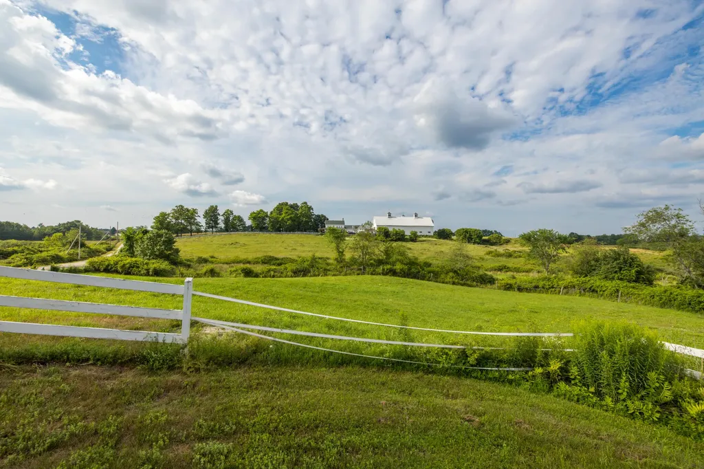 272 S Witham Road Auburn ME 04210