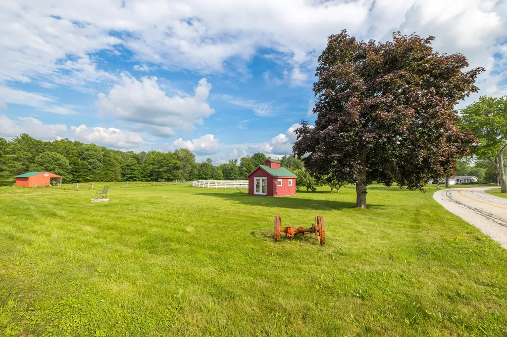 272 S Witham Road Auburn ME 04210