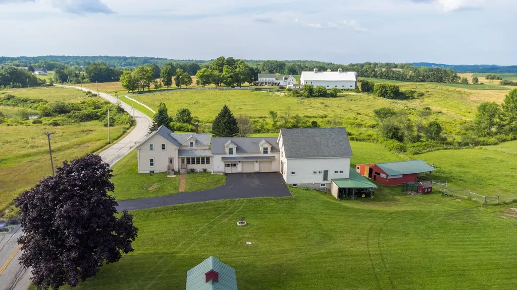 272 S Witham Road Auburn ME 04210