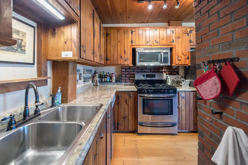 272 S Witham Road Auburn ME 04210