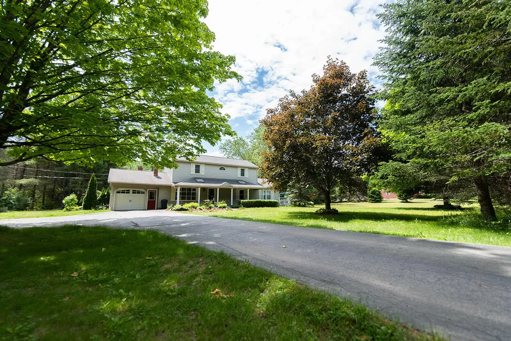 42 North Street Gorham ME 04038