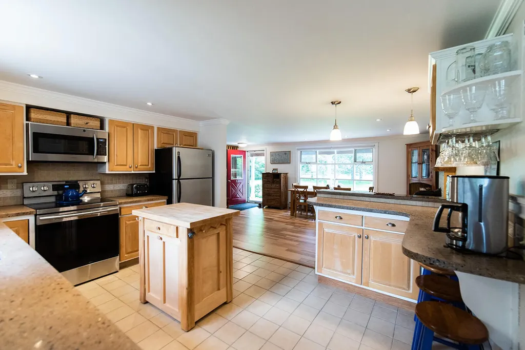 42 North Street Gorham ME 04038