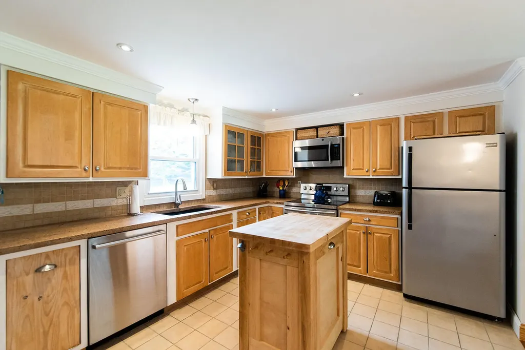 42 North Street Gorham ME 04038
