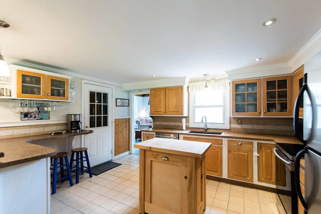 42 North Street Gorham ME 04038