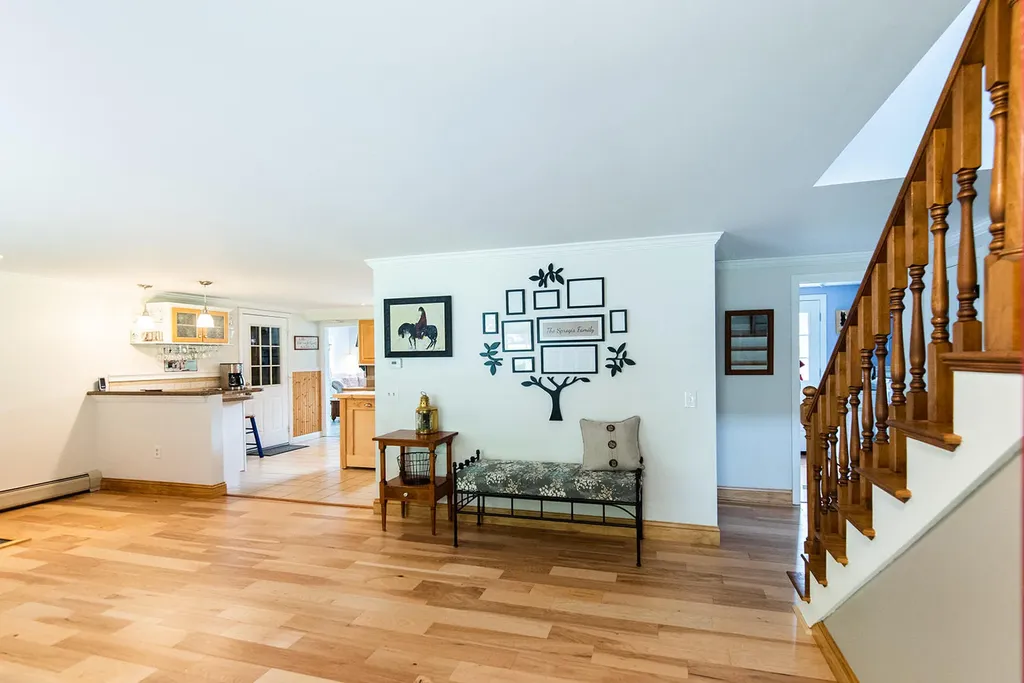 42 North Street Gorham ME 04038