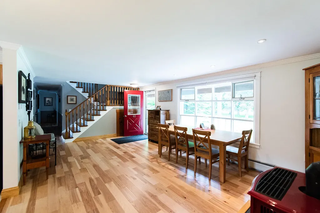 42 North Street Gorham ME 04038