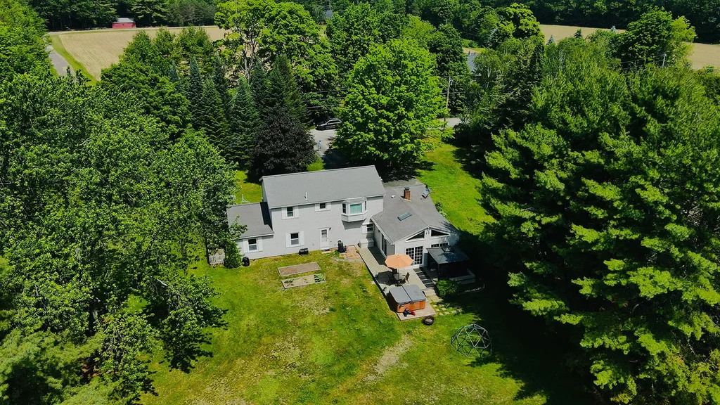42 North Street Gorham ME 04038