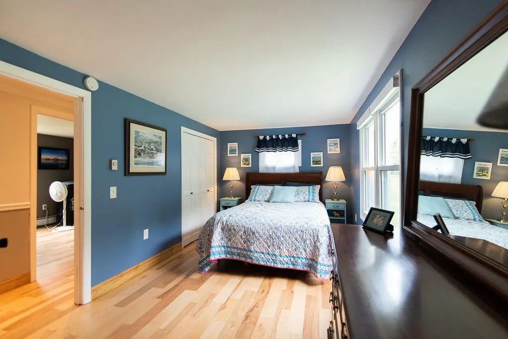 42 North Street Gorham ME 04038