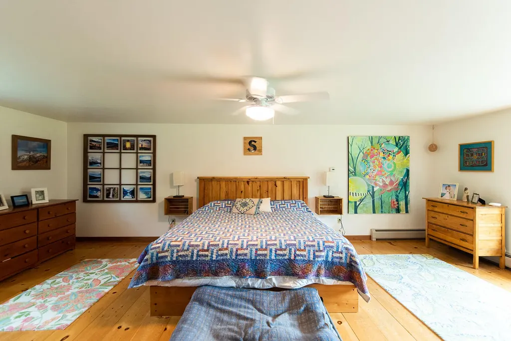 42 North Street Gorham ME 04038