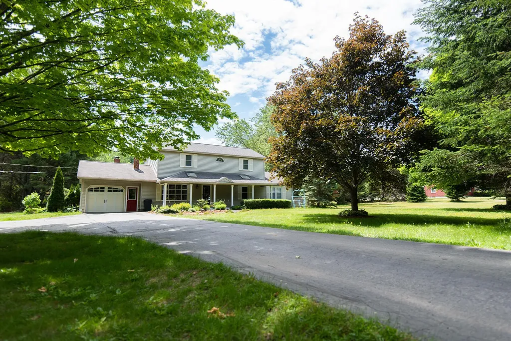 42 North Street Gorham ME 04038