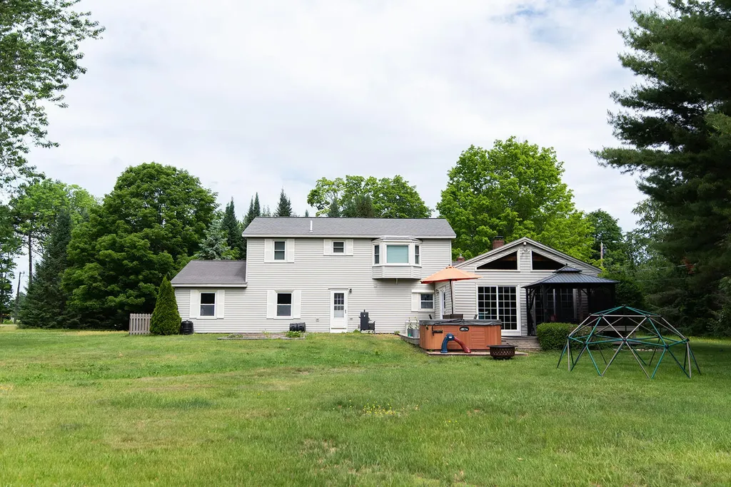 42 North Street Gorham ME 04038