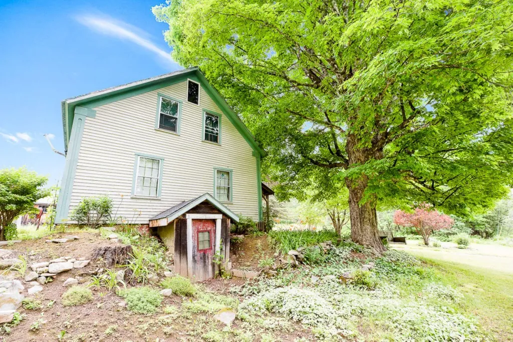 367 Bert Berry Road Concord Twp ME 04920