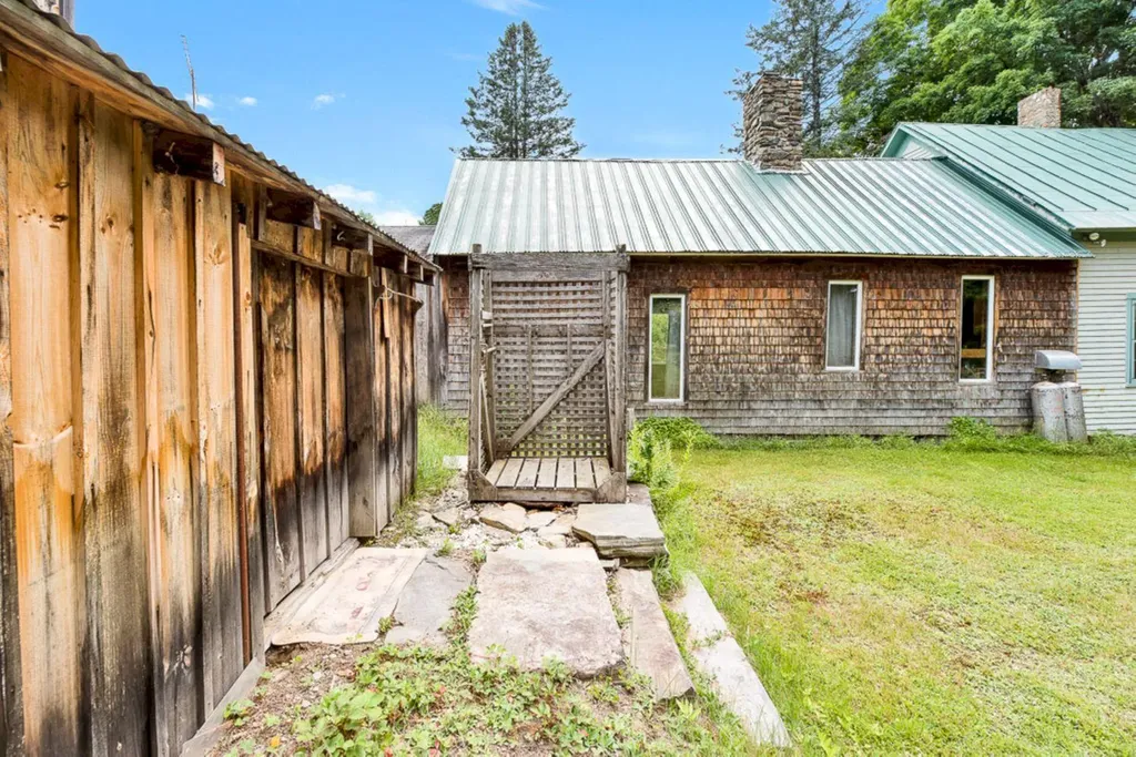 367 Bert Berry Road Concord Twp ME 04920