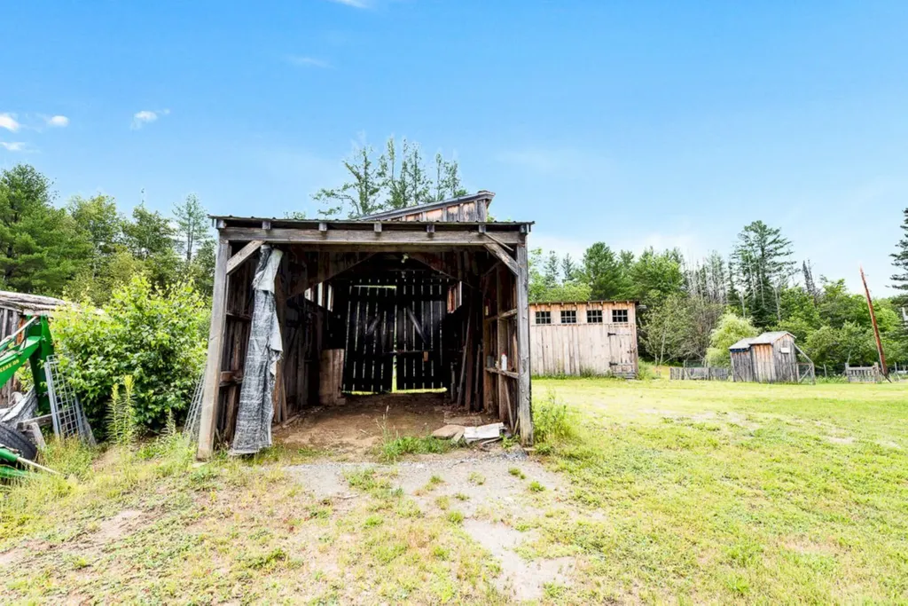 367 Bert Berry Road Concord Twp ME 04920