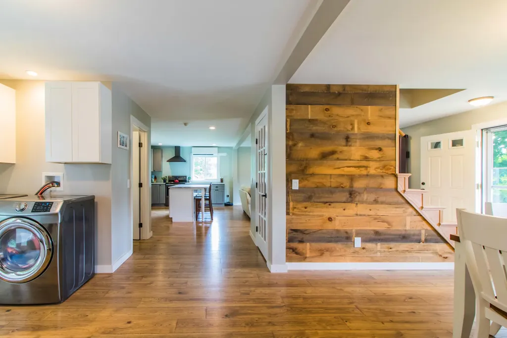 49 Sherry Lane Auburn ME 04210