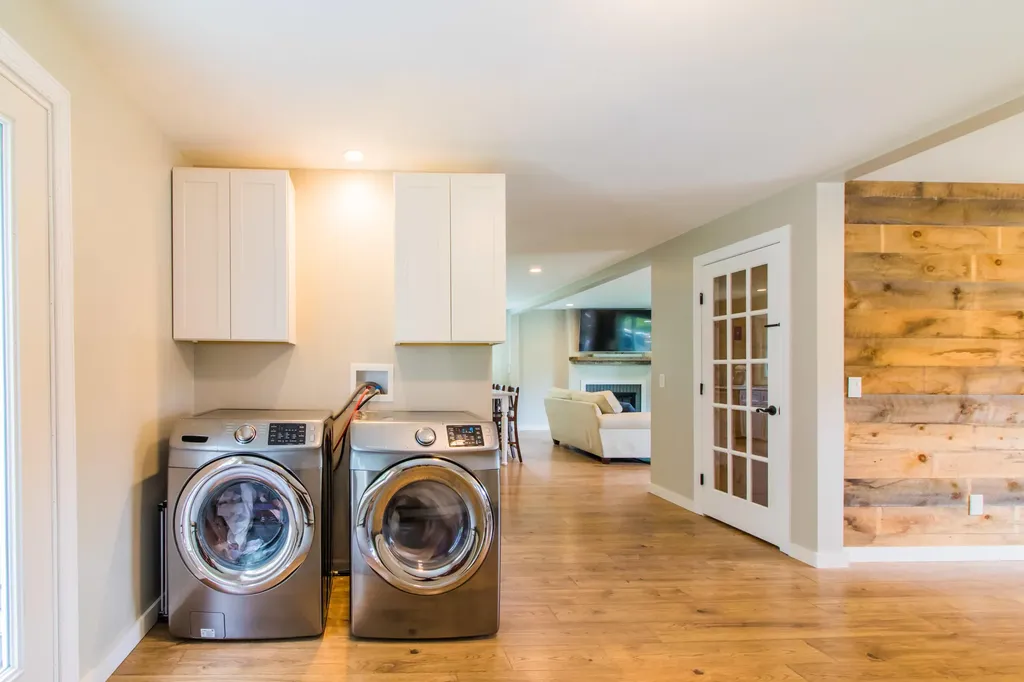 49 Sherry Lane Auburn ME 04210