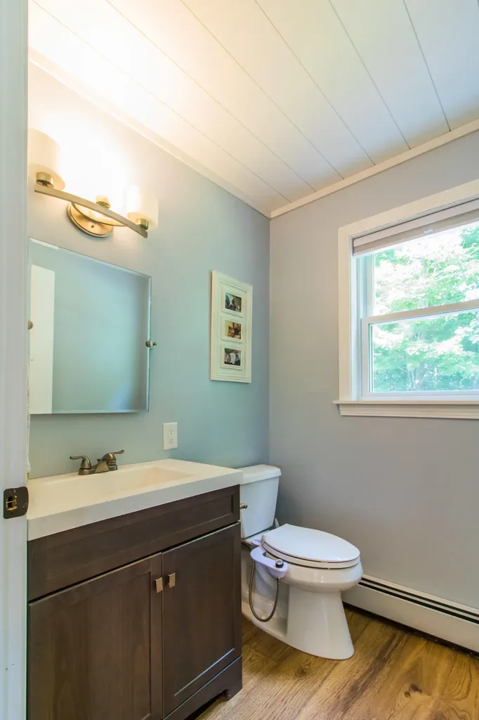 49 Sherry Lane Auburn ME 04210