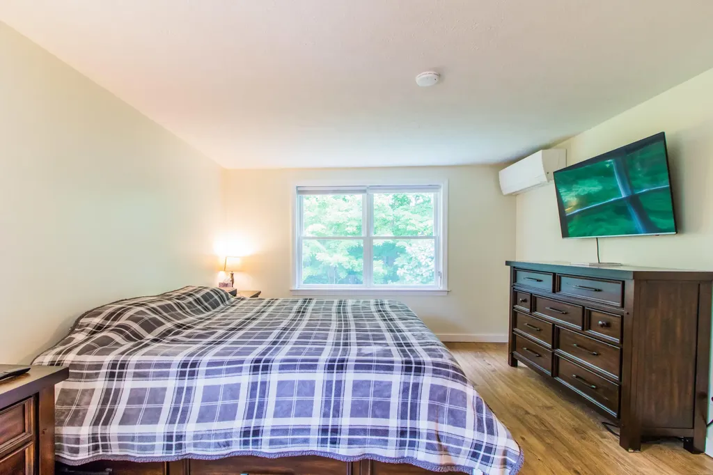 49 Sherry Lane Auburn ME 04210