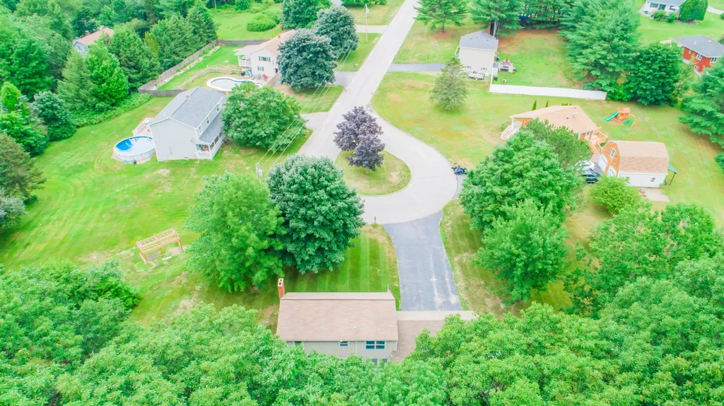 49 Sherry Lane Auburn ME 04210