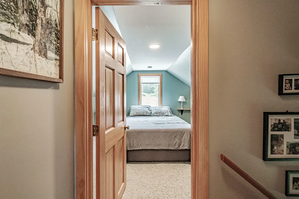 190 Millay Road Bowdoinham ME 04008