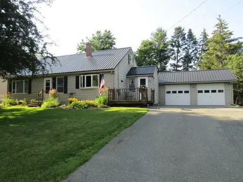 32 Pilgrim Road Caribou ME 04736